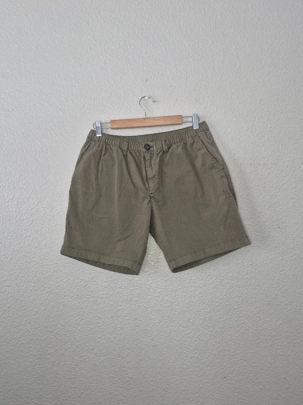 Chubbies Originals Shorts Mens Medium M Green Khaki Twill Stretch Chino Elastic